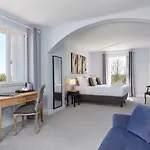 Hotel Saint-alban 4*