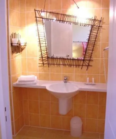 Hotel Saint-alban 4*