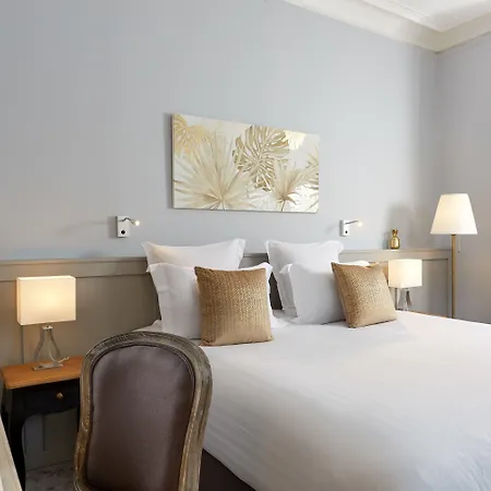 Hotel Saint-alban 4*